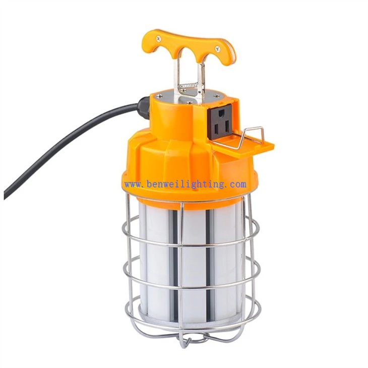 Magnetic Base Construction Site Light (4)