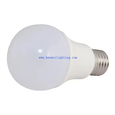 لمبة إضاءة LED 7 وات