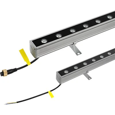 مصباح غسيل حائط يعمل بالطاقة الشمسية